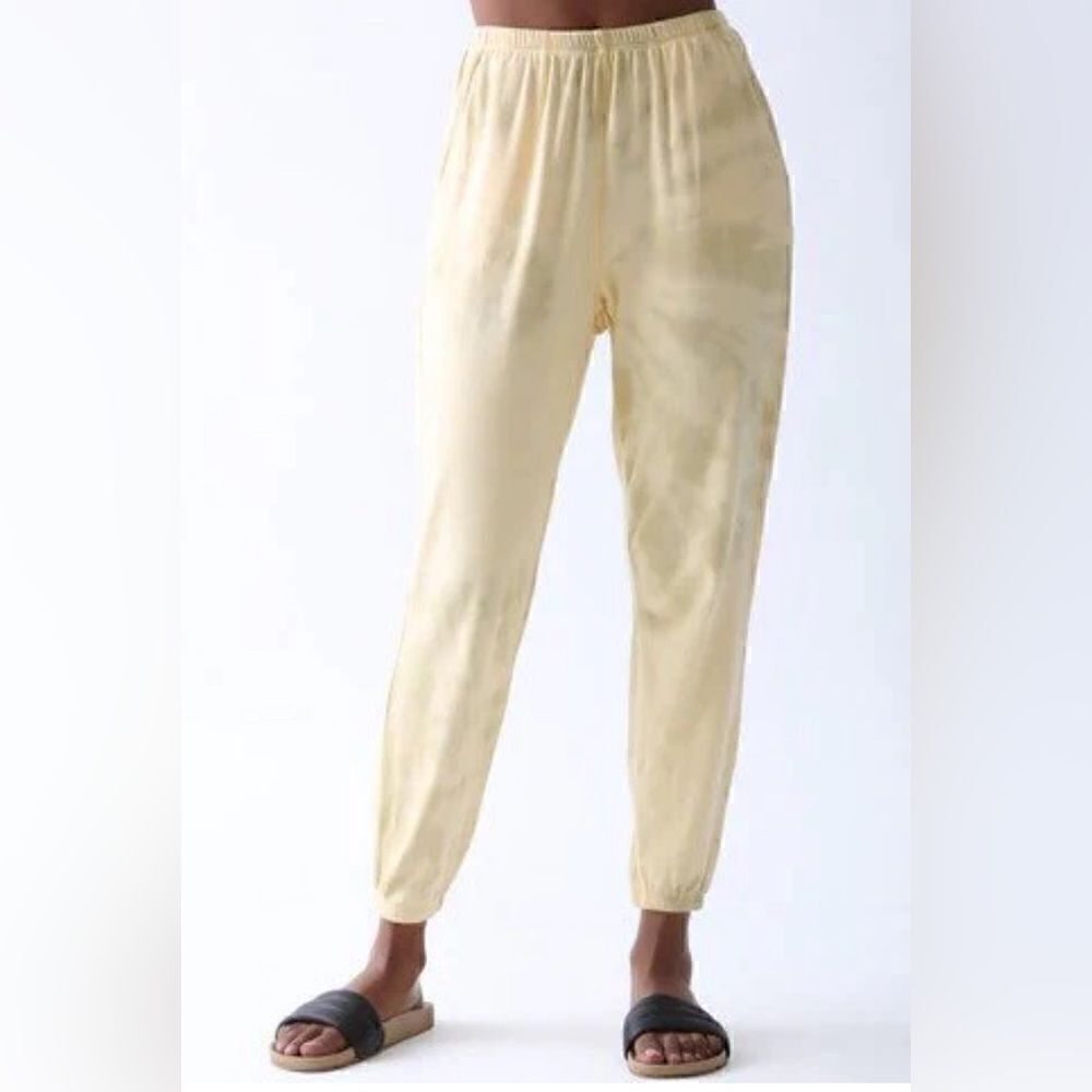 Electric & Rose tie dye sweatpants in yellow and green. NWT   Large
